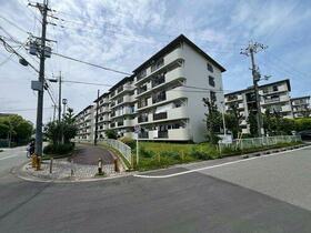 大阪府和泉市府中町４丁目