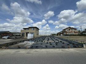 埼玉県三郷市小谷堀