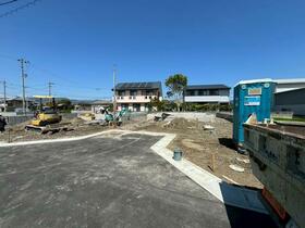 徳島県板野郡藍住町東中富