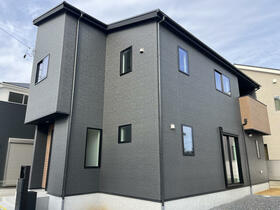 三重県鈴鹿市長太新町２丁目