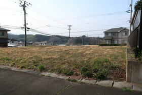 福島県福島市松川町美郷３丁目