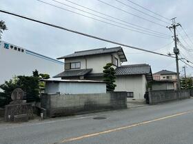 山梨県中巨摩郡昭和町河西