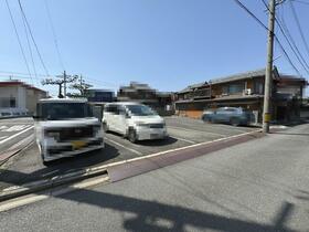 三重県四日市市富州原町