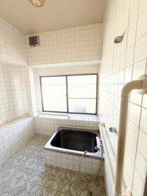 福岡県那珂川市片縄５丁目