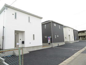 福島県岩瀬郡鏡石町境