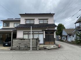 富山県富山市四方野割町