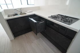 福岡県福岡市西区横浜１丁目