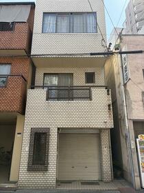 大阪府大阪市中央区高津２丁目