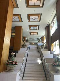 東京都千代田区神田神保町１丁目