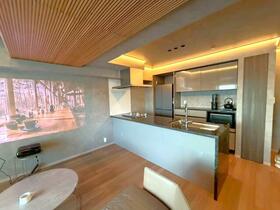 愛知県名古屋市千種区向陽町１丁目