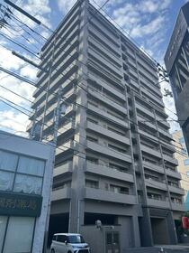 ロイヤルガーデン県庁前