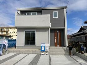 三重県四日市市坂部が丘１丁目