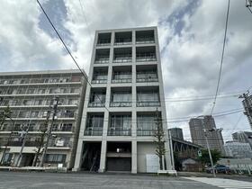 東京都港区港南５丁目