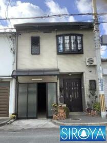 大阪府東大阪市衣摺５丁目