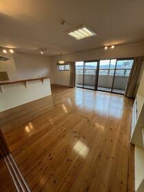 アビタシオン新蔵