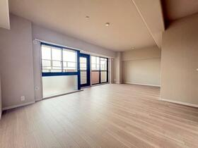 大阪府茨木市穂積台