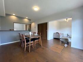 福岡県北九州市若松区二島５丁目