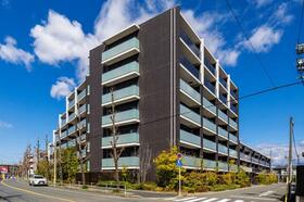 愛知県名古屋市名東区平和が丘４丁目