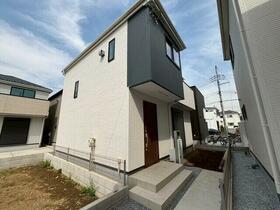 埼玉県さいたま市緑区道祖土４丁目