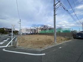 東京都稲城市東長沼