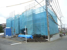 神奈川県伊勢原市八幡台２丁目
