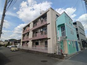 東京都狛江市和泉本町３丁目