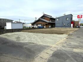 岐阜県羽島市竹鼻町狐穴
