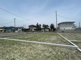 山梨県中巨摩郡昭和町西条新田