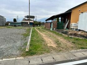 山梨県甲斐市宇津谷