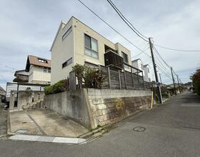 神奈川県鎌倉市七里ガ浜東２丁目