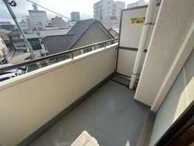 新潟県新潟市中央区古町通４番町