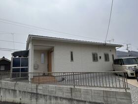 香川県高松市国分寺町新名