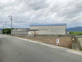 徳島県吉野川市鴨島町牛島字先須賀ノ二