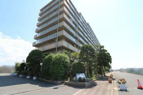 ローレルコート天理前栽