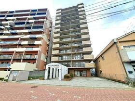 メヌエット前原駅前