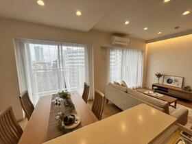 神奈川県横須賀市本町３丁目