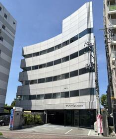 秋田県秋田市中通6丁目