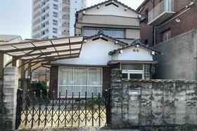 高知県高知市一ツ橋町１丁目