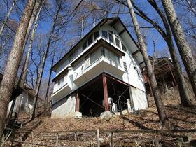 山梨県北杜市大泉町谷戸