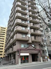 ライオンズマンション植物園前