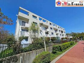 鈴蘭泉台第二住宅８号棟