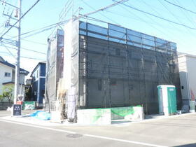 神奈川県秦野市堀西