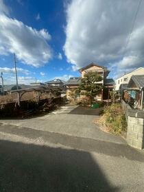 愛媛県新居浜市中村３丁目