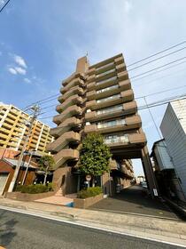 埼玉県坂戸市本町