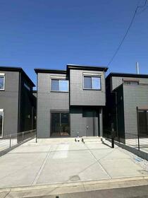 神奈川県愛甲郡愛川町中津