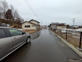 秋田県大館市釈迦内字稲荷山下