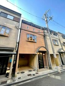 大阪府東大阪市六万寺町１丁目
