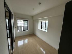 ファーストクラス鴨居