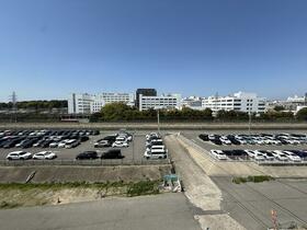 グランドハイツ西浜