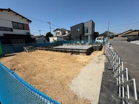 香川県坂出市川津町